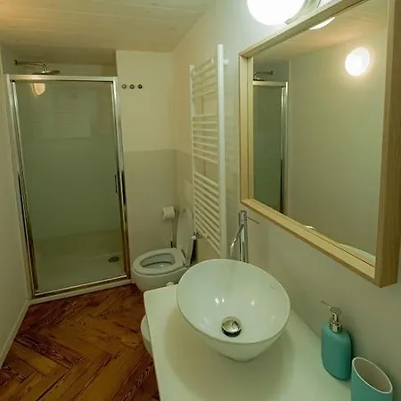 Apartment Garden Cavour App. Edz Cir:00127200626 *
