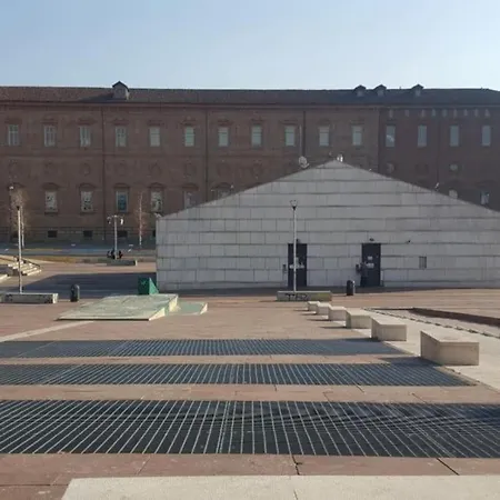 Garden Cavour App. Edz Cir:00127200626 * Turin
